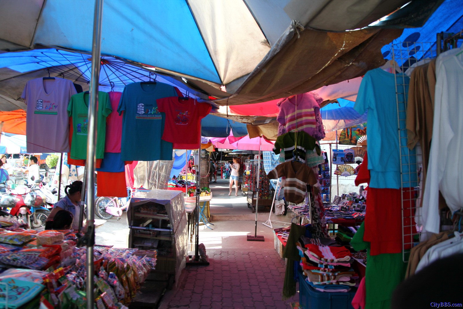 清莱泰缅边境小镇湄赛(Mae Sai)