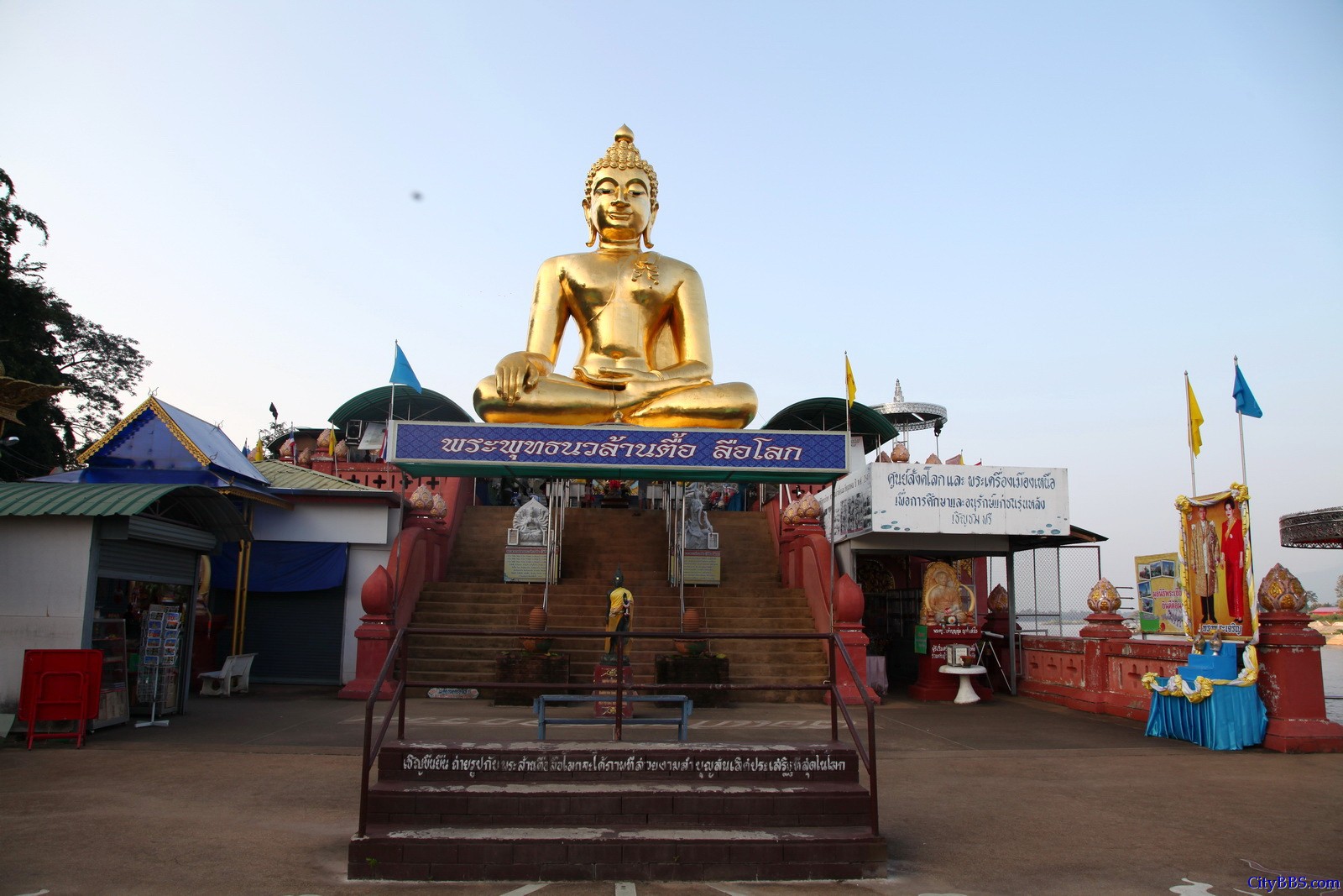 泰国老挝缅甸交界点金三角