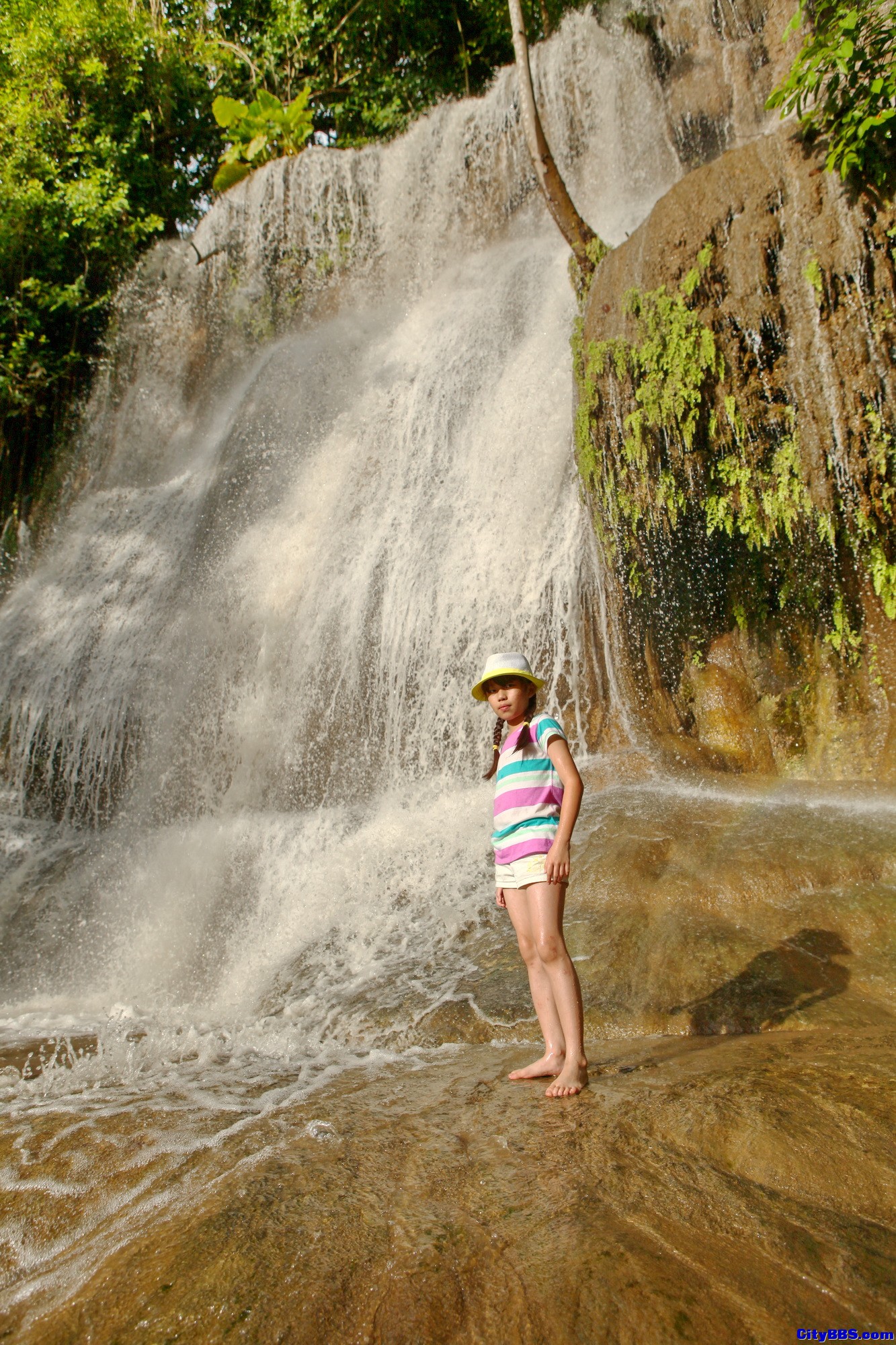 泰国内陆的极美瀑布