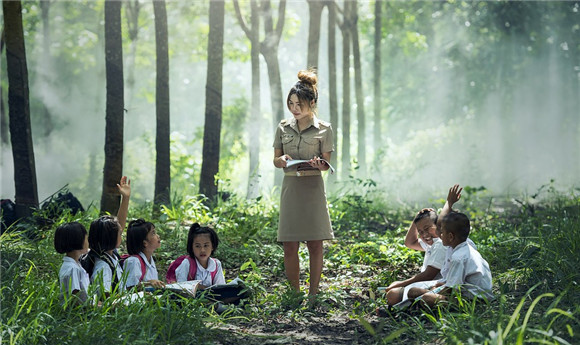 上海教育如何从优质均衡逐步走向卓越