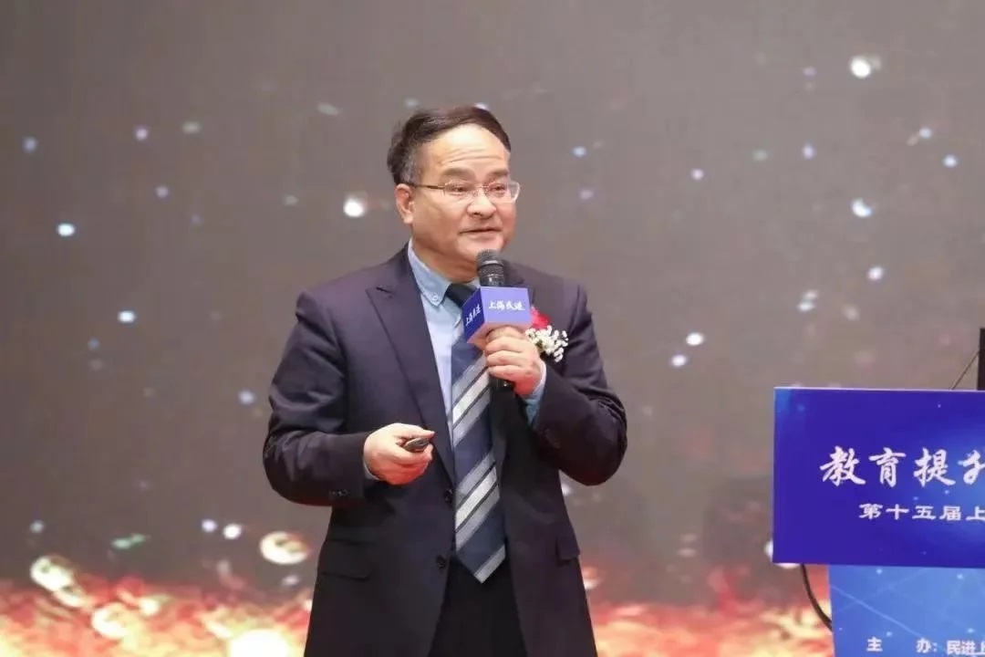 上海市教育委员会副主任 倪闽景 上海市教育委员会副主任 倪闽景