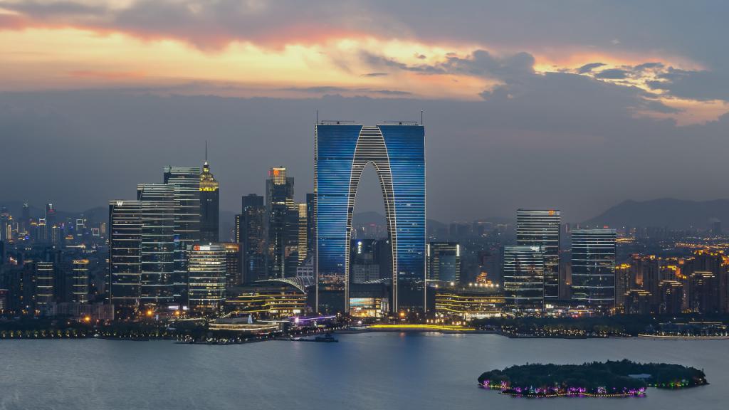 苏州东方之门 苏州东方之门