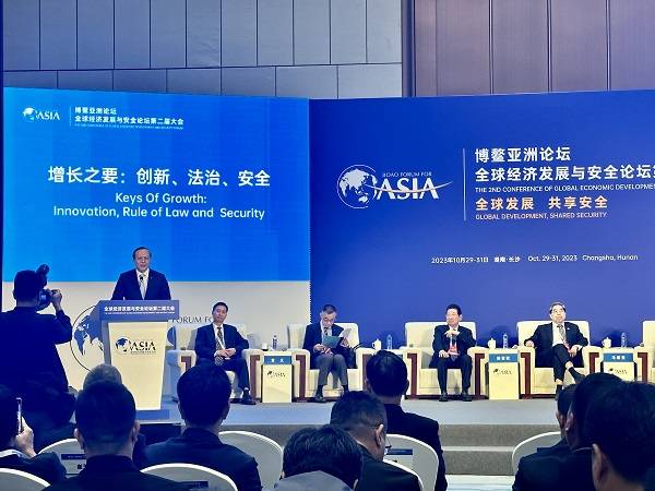 国家创新与发展战略研究会副理事长王彤:以良法善治提升民营经济的长期信心 ... 国家创新与发展战略研究会副理事长王彤:以良法善治提升民营经济的长期信心 ...