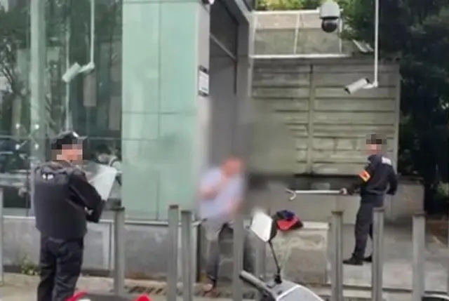 上海地铁发生持刀伤人致3人受伤 上海地铁发生持刀伤人致3人受伤