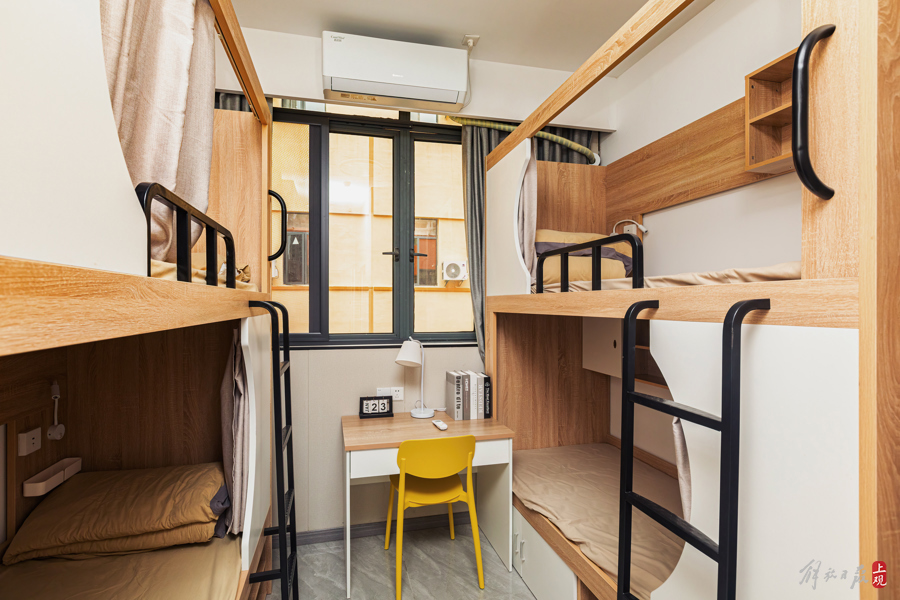 一套四人间内的情况 一套四人间内的情况