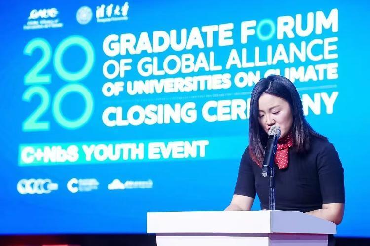 佟洁琼此前工作时的照片 佟洁琼此前工作时的照片