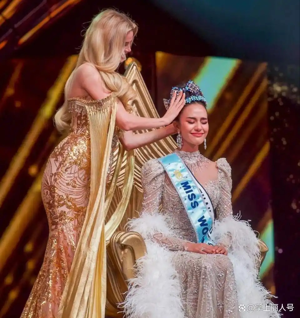 素查塔·庄斯里(Suchata Chuangsri) 素查塔·庄斯里(Suchata Chuangsri)