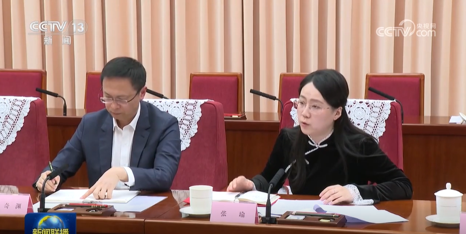 张瑜,华创证券研究所副所长、宏观经济研究主管、首席宏观分析师 张瑜,华创证券研究所副所长、宏观经济研究主管、首席宏观分析师